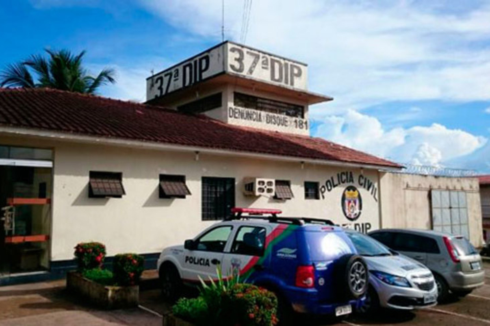 M&eacute;dico &eacute; preso acusado de maus-tratos, estupro e lasc&iacute;via contra enteado