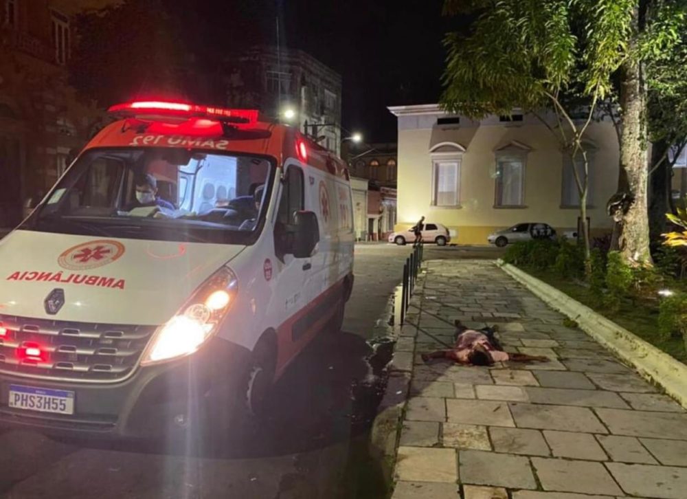 'Xoro' &eacute; morto por 'justiceiro' ap&oacute;s agredir morador de rua no Centro Antigo