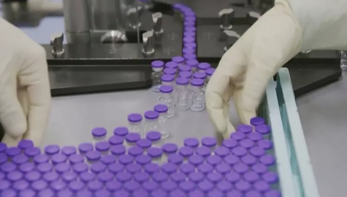Vacinas da Pfizer e Moderna s&atilde;o muito eficazes j&aacute; na primeira dose, diz estudo