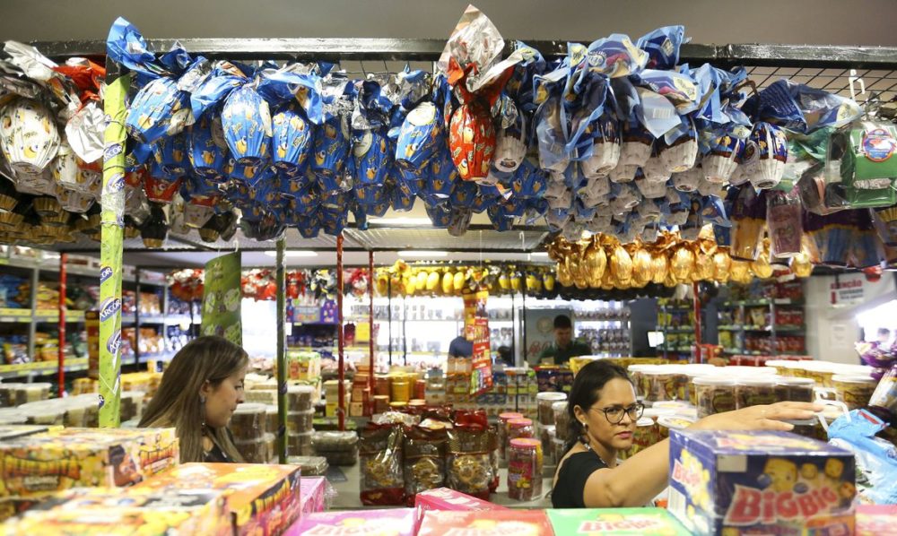 Pandemia afeta venda de chocolates, pescados e a hotelaria na P&aacute;scoa