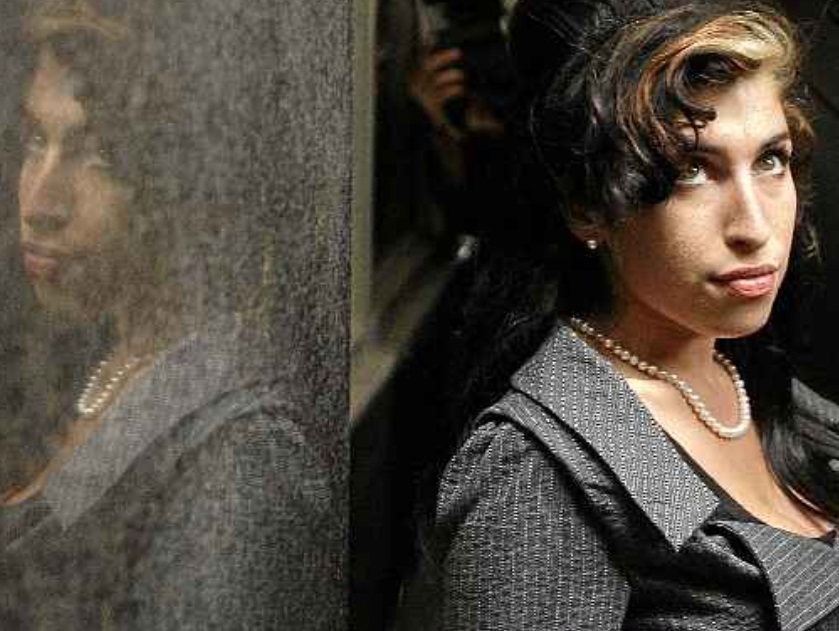 BBC anuncia documentário sobre Amy Winehouse com mãe da cantora BBC anuncia documentário sobre Amy Winehouse com mãe da cantora