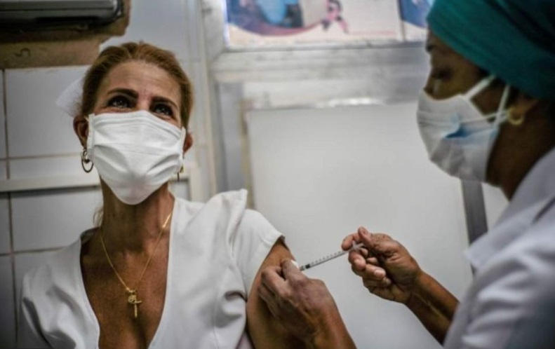 Vacina Soberana 02: aposta de Cuba contra Covid que começa a ser testada em larga escala Vacina Soberana 02: aposta de Cuba contra Covid que começa a ser testada em larga escala