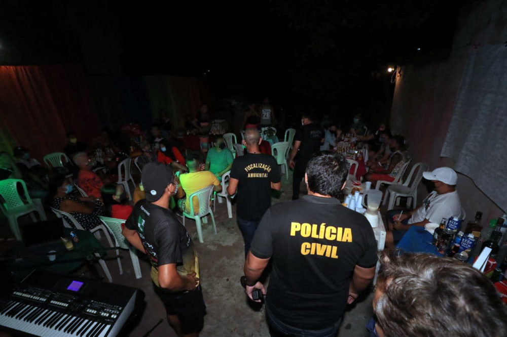 Dez estabelecimentos são fechados e duas festas clandestinas encerradas pela CIF Dez estabelecimentos são fechados e duas festas clandestinas encerradas pela CIF