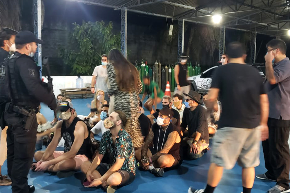 EXCLUSIVO: Rave dos bacanas