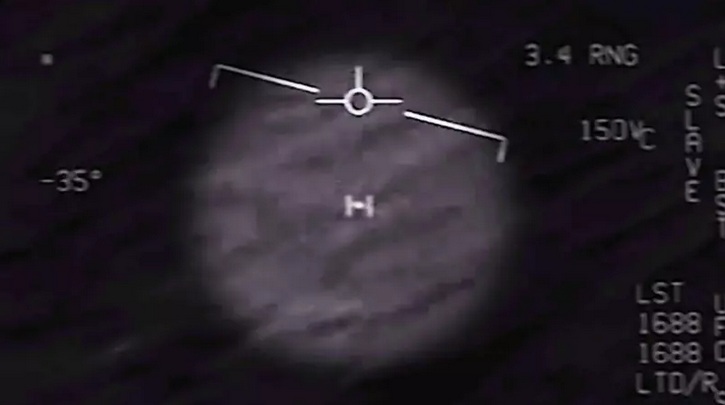 Pentágono confirma veracidade de vídeo que registra OVNIs na costa da Califórnia Pentágono confirma veracidade de vídeo que registra OVNIs na costa da Califórnia