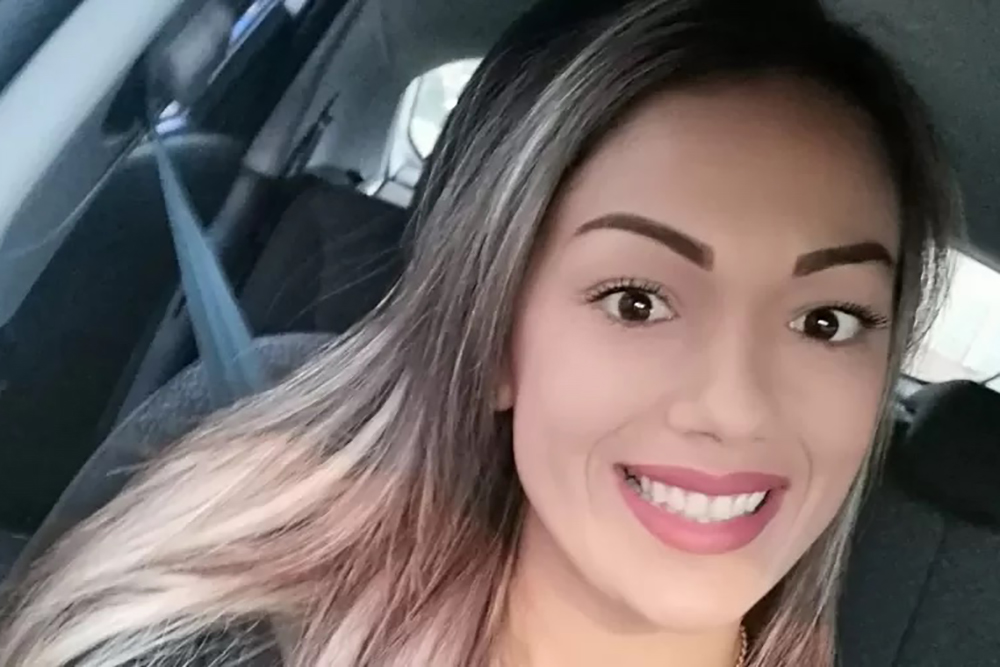 Vendedora de 27 anos morre após plástica em Cuiabá Vendedora de 27 anos morre após plástica em Cuiabá