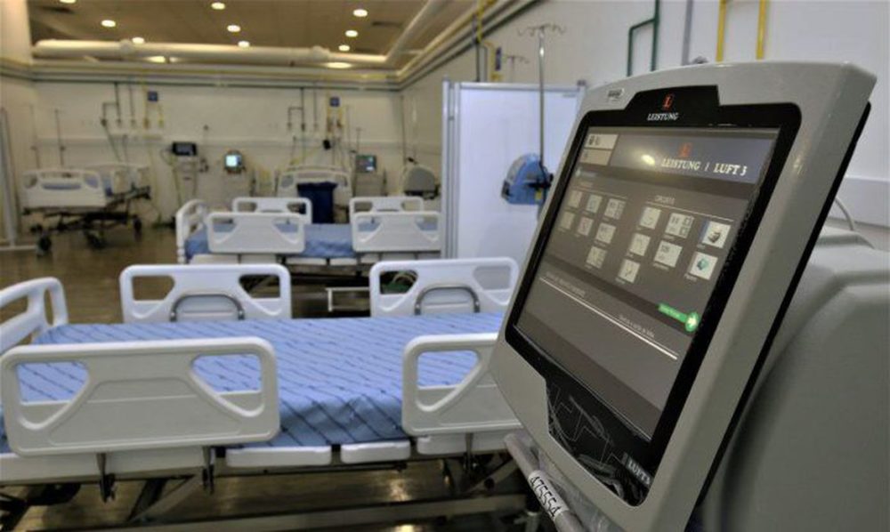 Pandemia pode manter níveis críticos ao longo de abril, diz Fiocruz Pandemia pode manter níveis críticos ao longo de abril, diz Fiocruz