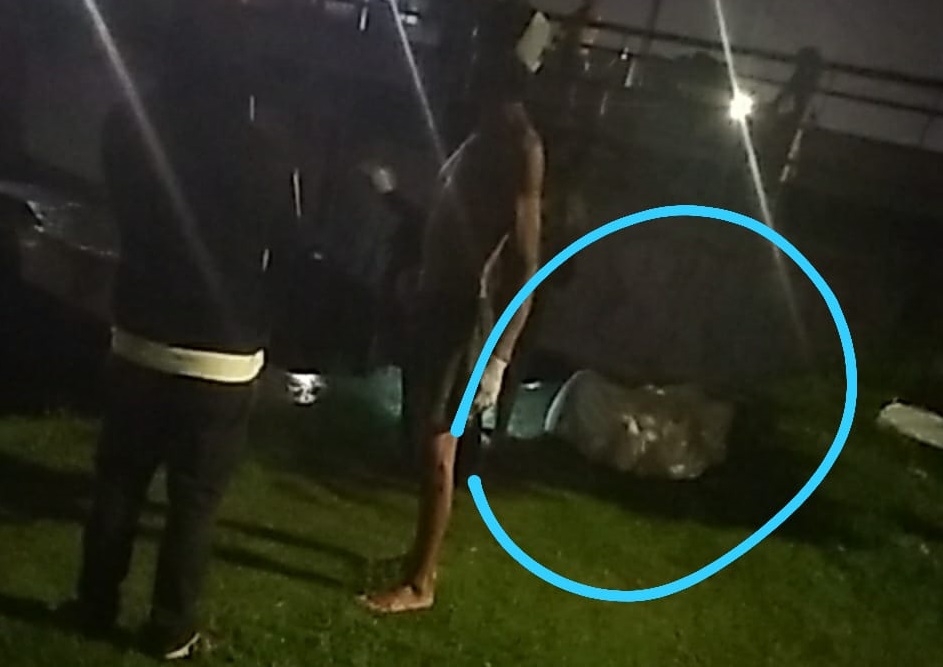 Corpo é encontrado boiando em igarapé na Compensa após homem pular por aposta de R$ 20 Corpo é encontrado boiando em igarapé na Compensa após homem pular por aposta de R$ 20