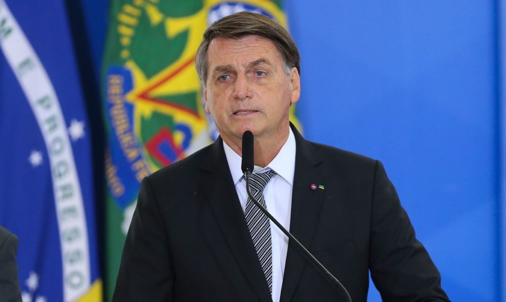 Bolsonaro participa de cúpula virtual sobre clima Bolsonaro participa de cúpula virtual sobre clima