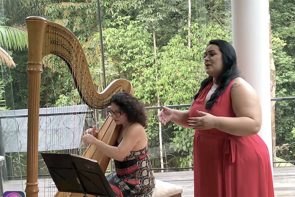 Artistas revivem serenata