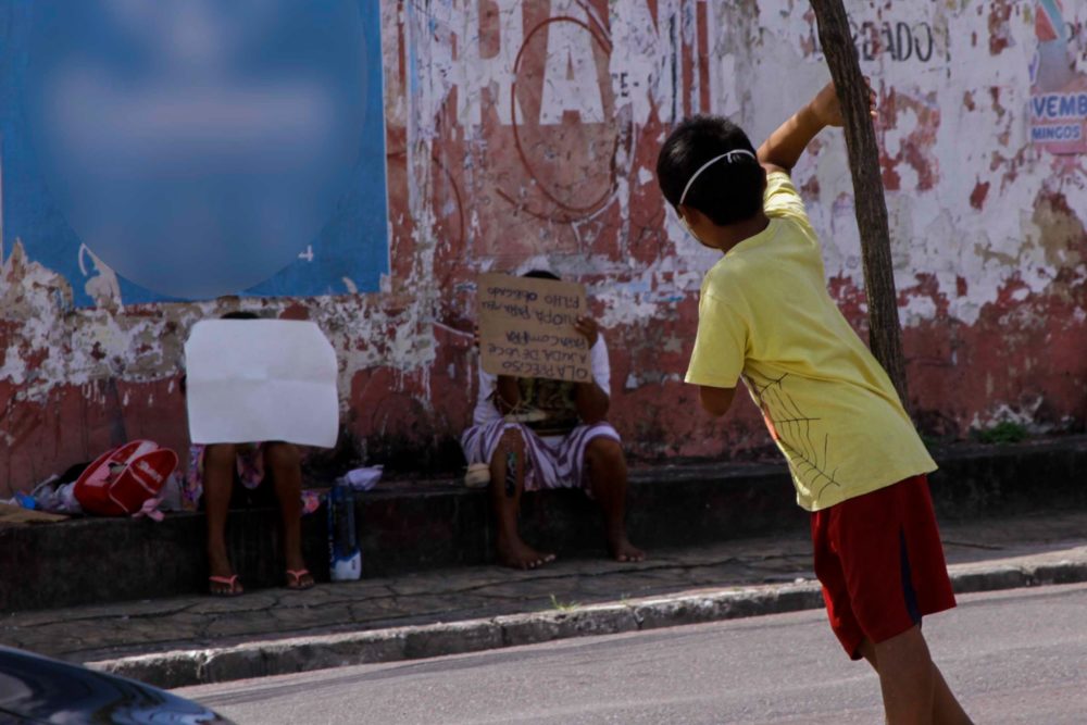Prefeitura faz a&ccedil;&atilde;o para abordagem de crian&ccedil;as e adolescentes exploradas na mendic&acirc;ncia