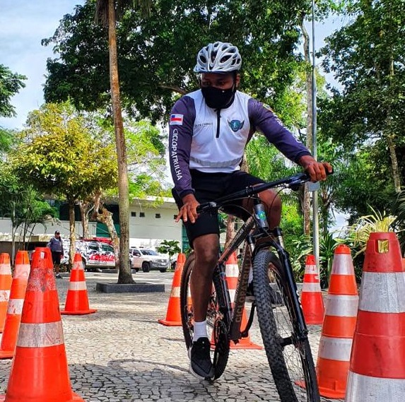 Prefeitura refor&ccedil;a seguran&ccedil;a na Ponta Negra com ciclopatrulha que comemora 4 anos no local