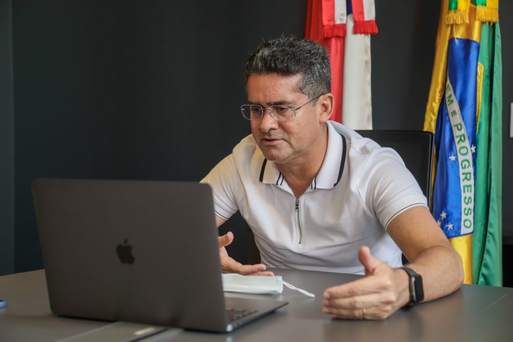 'Reunião é um marco e quero dar a minha contribuição para ZFM', afirma David Almeida 'Reunião é um marco e quero dar a minha contribuição para ZFM', afirma David Almeida