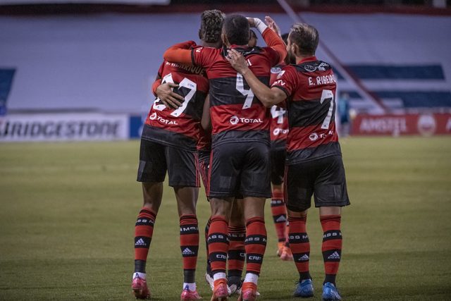 Bicampeão brasileiro, Flamengo tem uniforme avaliado em R$ 120 milhões Bicampeão brasileiro, Flamengo tem uniforme avaliado em R$ 120 milhões