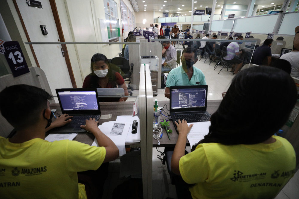 Mutir&atilde;o do Detran atende mais de 800 pessoas neste s&aacute;bado
