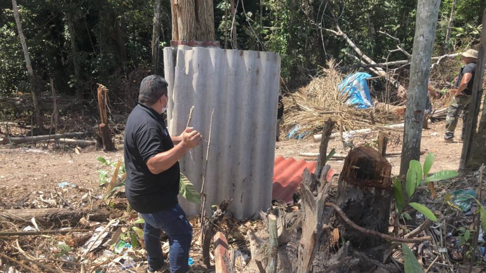 Fiscalização impede avanço de foco de invasão em área de preservação no Santa Etelvina Fiscalização impede avanço de foco de invasão em área de preservação no Santa Etelvina