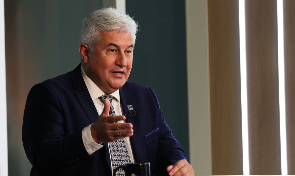 Ministro defende construção de laboratório de biossegurança máxima Ministro defende construção de laboratório de biossegurança máxima