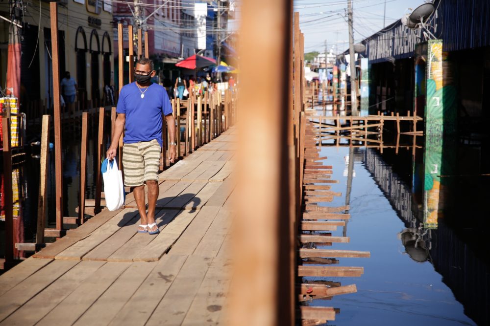 Prefeitura de Manaus atinge a marca de 5 mil metros de pontes construídas Prefeitura de Manaus atinge a marca de 5 mil metros de pontes construídas