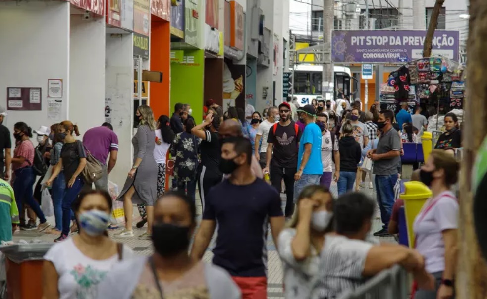 Entenda as ondas da Covid e por que o Brasil pode estar diante da terceira