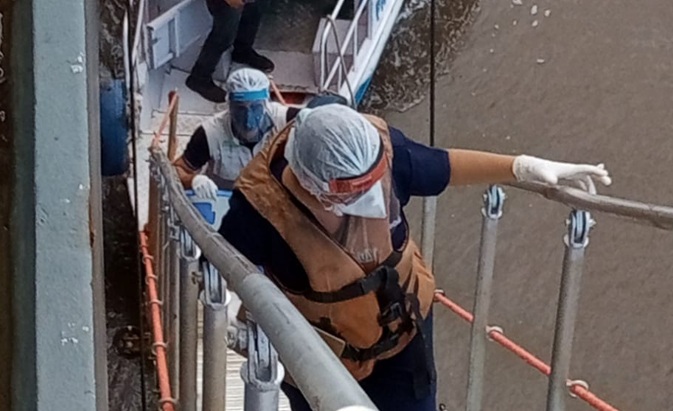 Navio estrangeiro de carga que atracou em Itacoatiara passa por monitoramento para Covid Navio estrangeiro de carga que atracou em Itacoatiara passa por monitoramento para Covid