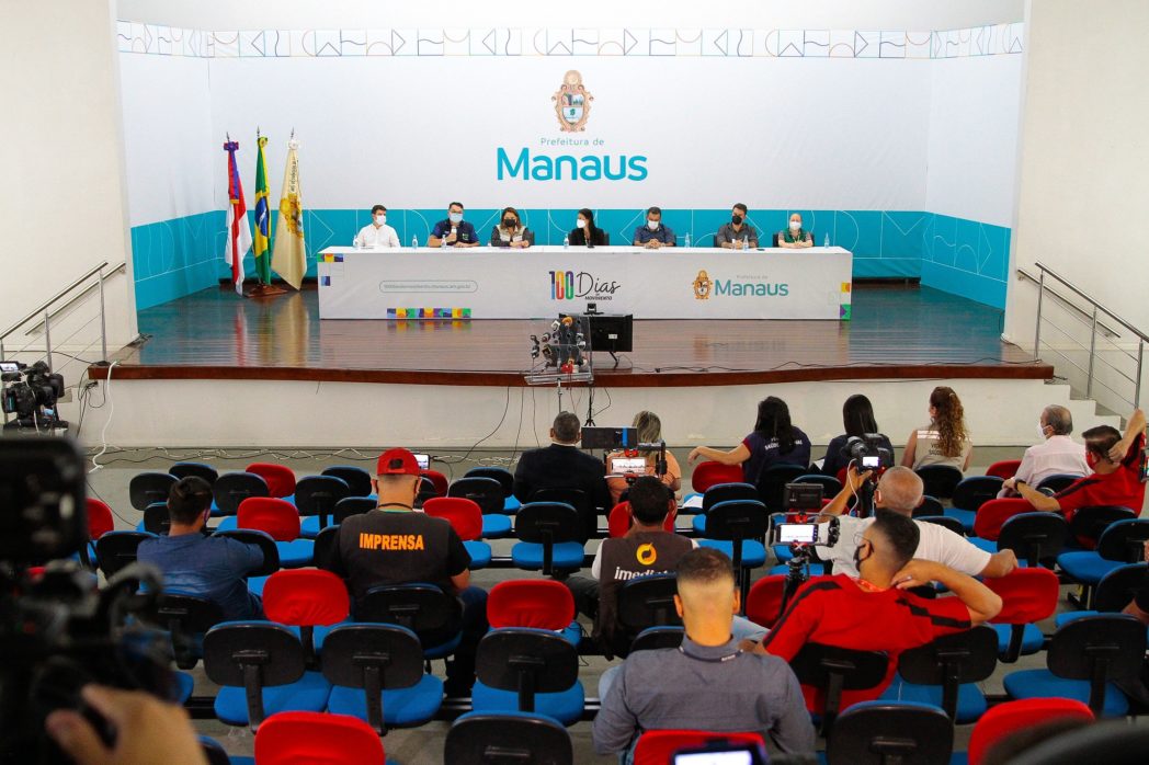 COVID: Mais de 50 pontos de atendimento funcionam neste s&aacute;bado para intensificar vacina&ccedil;&atilde;o