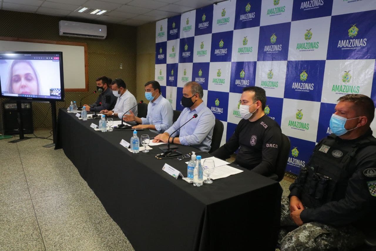 Dois mandantes de ataques em Manaus foram presos no Rio de Janeiro, diz governador; eles são ligados à facção Dois mandantes de ataques em Manaus foram presos no Rio de Janeiro, diz governador; eles são ligados à facção