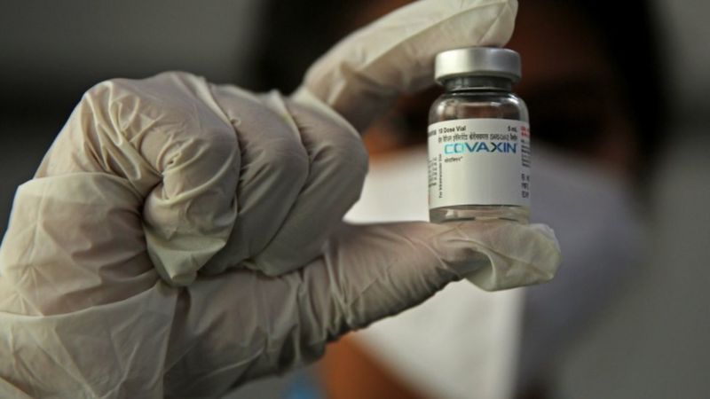 Covaxin &eacute; alvo de desconfian&ccedil;a na pr&oacute;pria &Iacute;ndia por uso sem concluir testes
