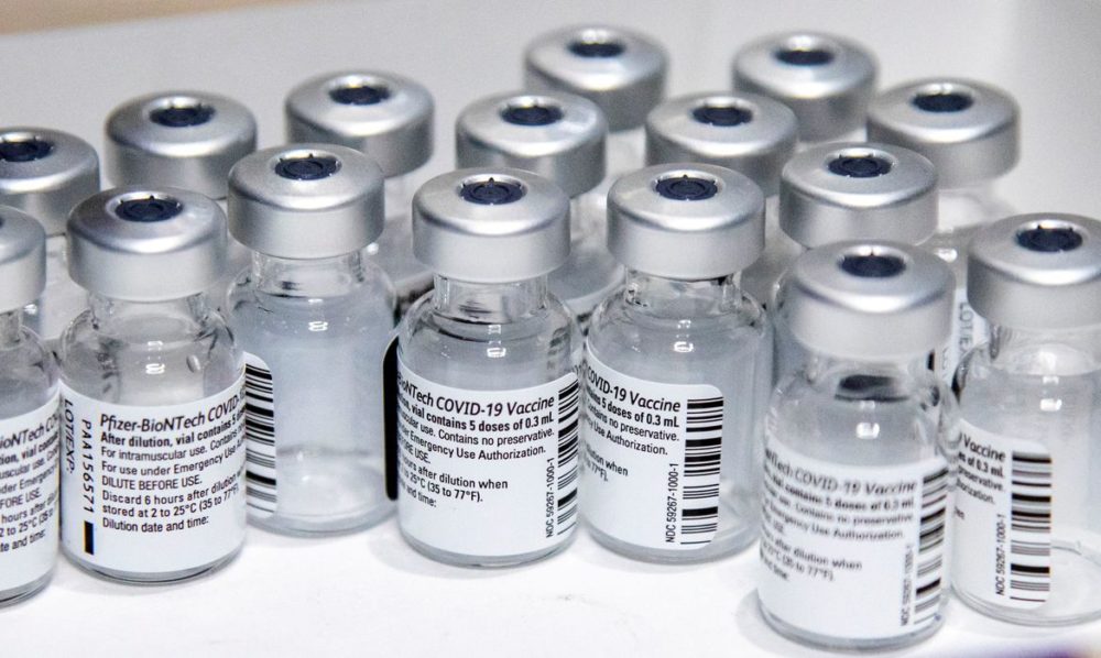 Covid-19: novo lote de vacinas da Pfizer chega ao Brasil Covid-19: novo lote de vacinas da Pfizer chega ao Brasil