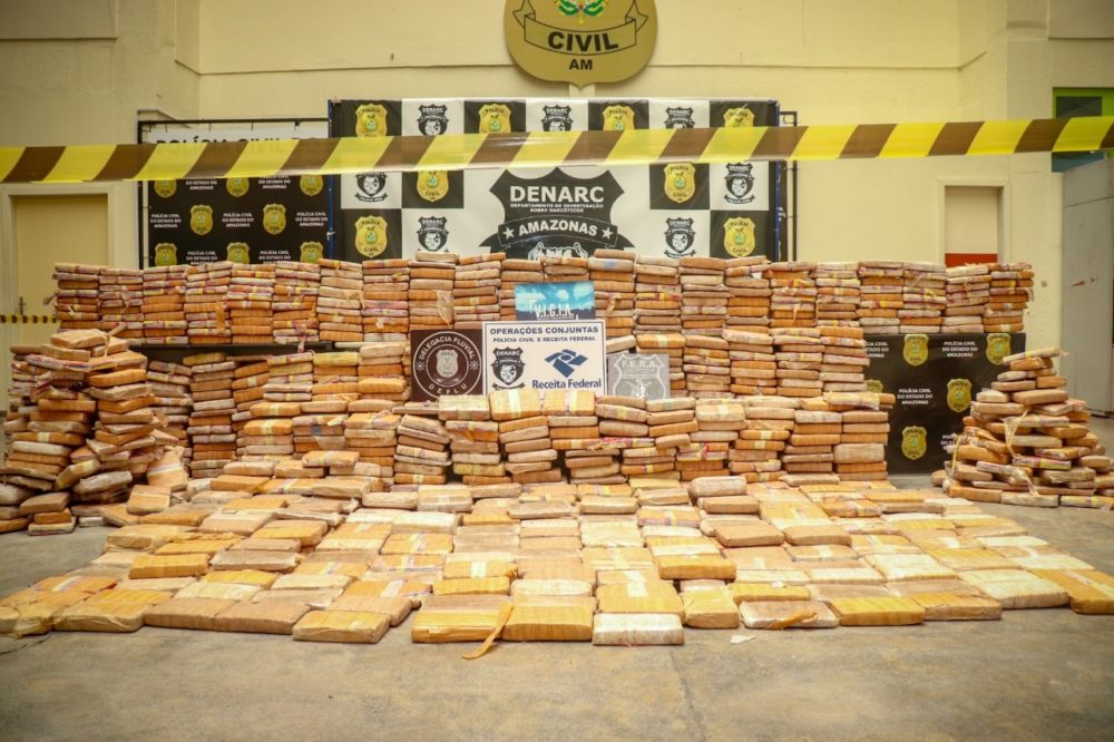 Forças de Segurança apreendem mais de 17t de drogas neste ano no AM Forças de Segurança apreendem mais de 17t de drogas neste ano no AM