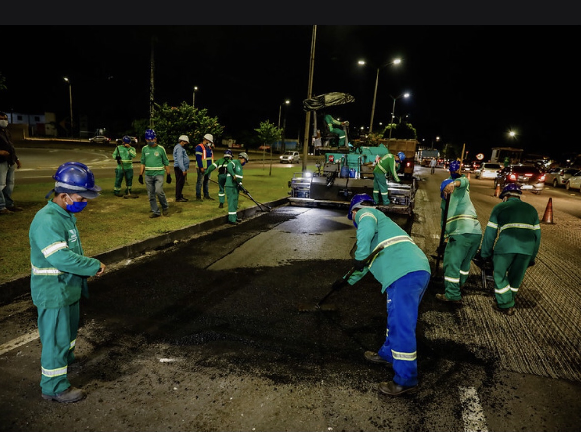 Torquato Tapaj&oacute;s come&ccedil;a a receber aplica&ccedil;&atilde;o de asfalto