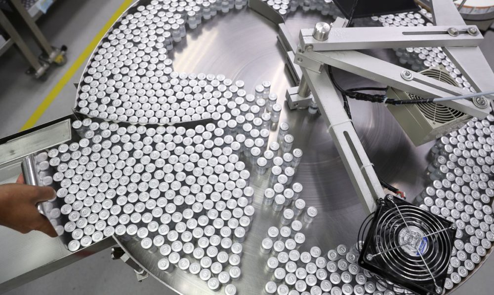 Butantan recebe ingrediente para 20 milhões de doses de vacina Butantan recebe ingrediente para 20 milhões de doses de vacina