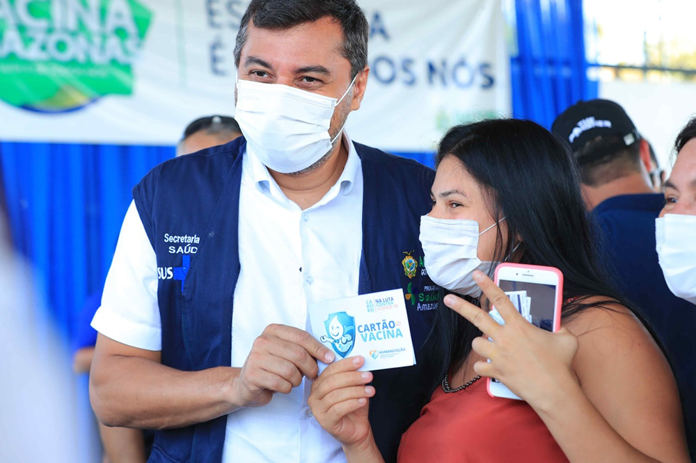 Governador acompanha vacinação contra Covid-19 no Careiro Castanho Governador acompanha vacinação contra Covid-19 no Careiro Castanho