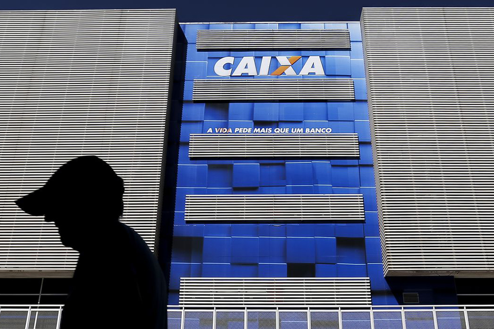 Caixa deve convocar 3 mil aprovados em concurso realizado em 2014