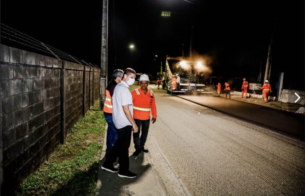 Vice-prefeito fiscaliza serviços de recuperação da avenida das Torres Vice-prefeito fiscaliza serviços de recuperação da avenida das Torres