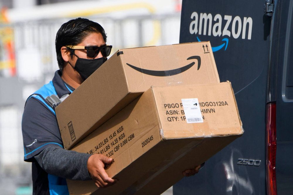 Amazon lança entrega em 1 dia útil em 50 cidades no Brasil