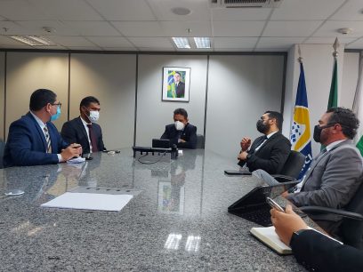 Prefeitura e INSS se reúnem para discutir uso de imóvel no Centro Histórico