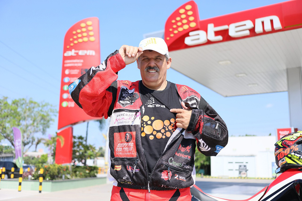 Com o apoio da Atem, piloto representa o AM no Rally dos Sertões Com o apoio da Atem, piloto representa o AM no Rally dos Sertões