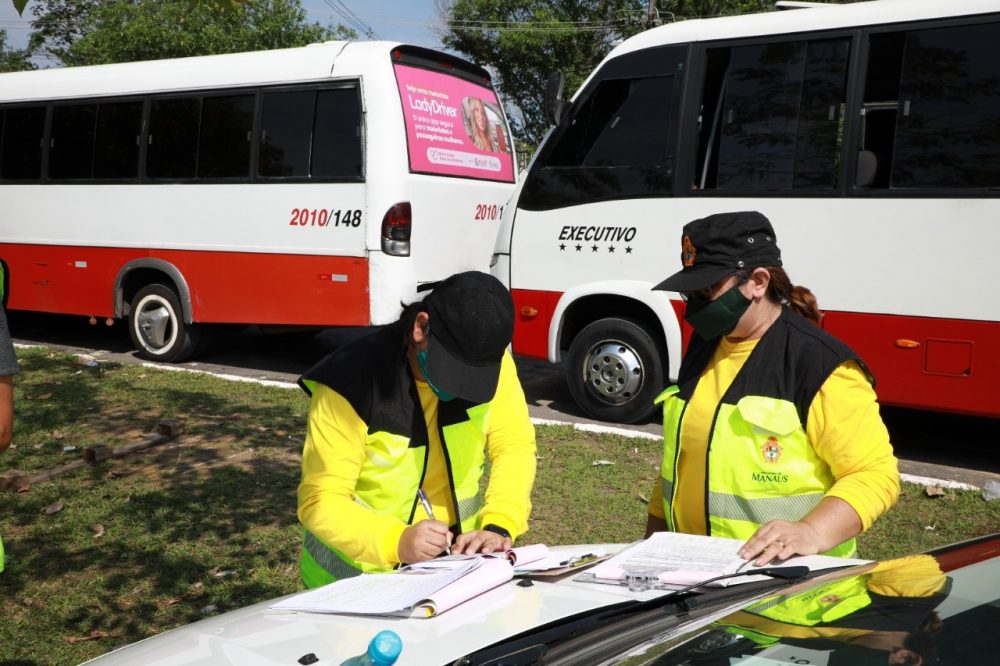 Prefeitura realiza operação para combater transporte irregular