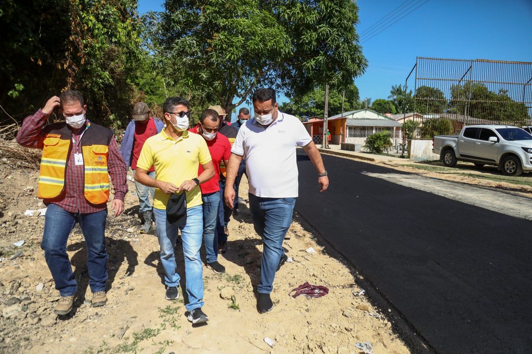 Prefeito determina prazo de uma semana para conclusão de obras na comunidade São João