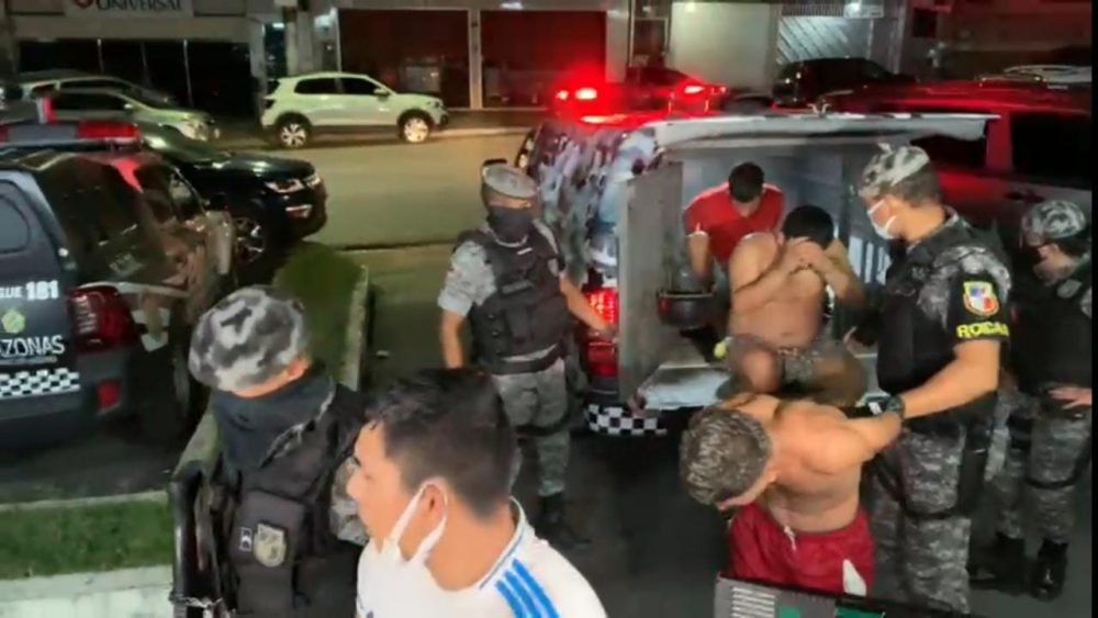 Bonde que se preparava para matar rivais de facção é preso no Japiim