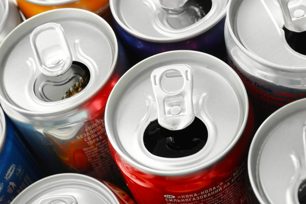 Beber energético faz bem ou mal? Entenda os efeitos e riscos do consumo Beber energético faz bem ou mal? Entenda os efeitos e riscos do consumo