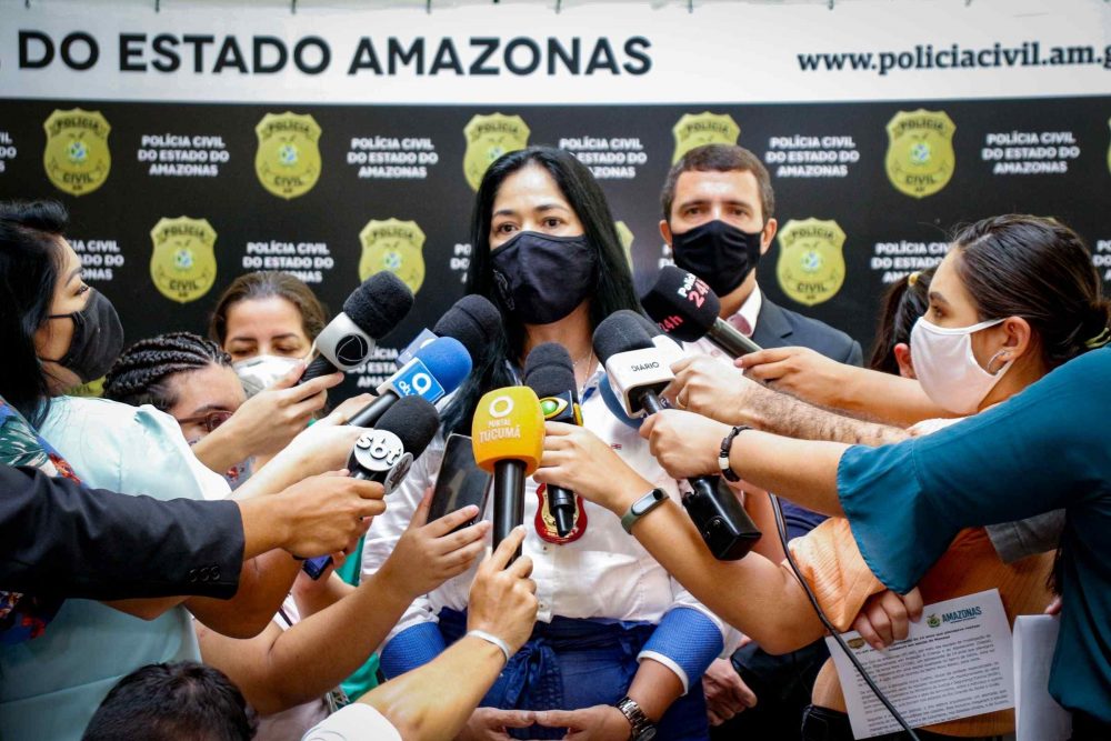 Preso idoso condenado a 18 anos pelo estupro da neta de 14 anos
