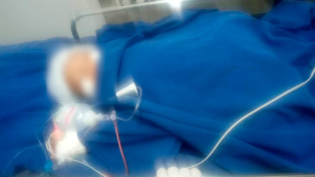 Familiares pedem oração por bebê de 9 meses baleado no colo do pai no Educandos