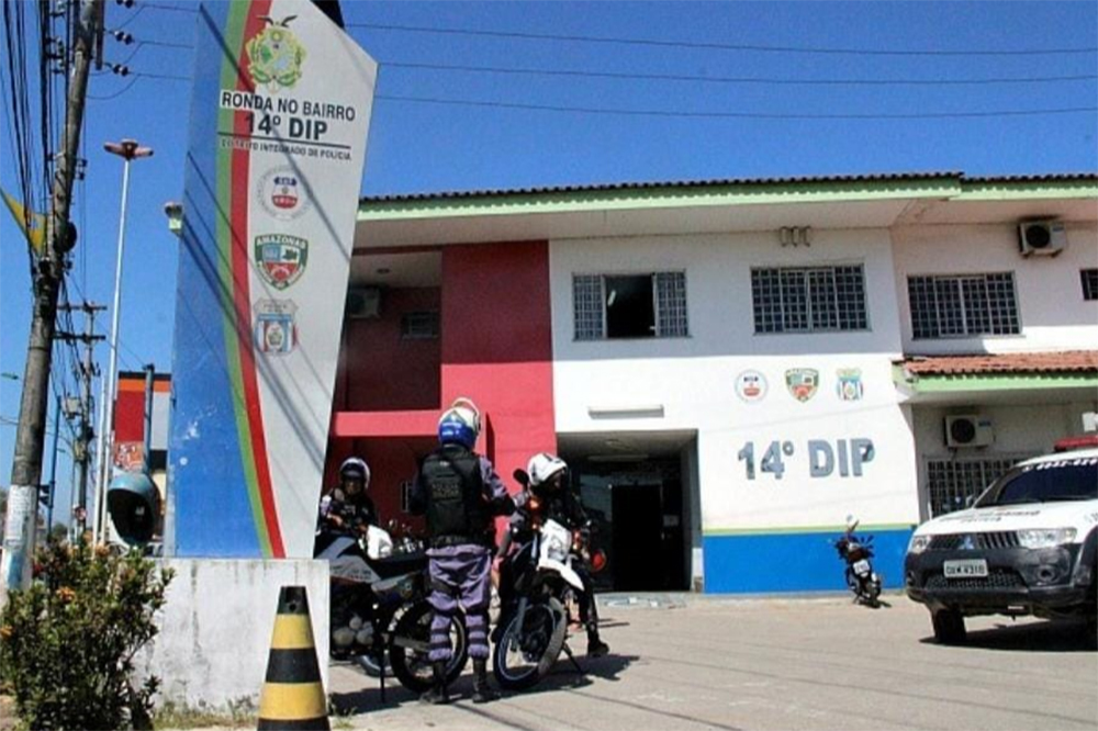Homem &eacute; preso ao tentar matar o irm&atilde;o com golpes de ter&ccedil;ado no Coroado