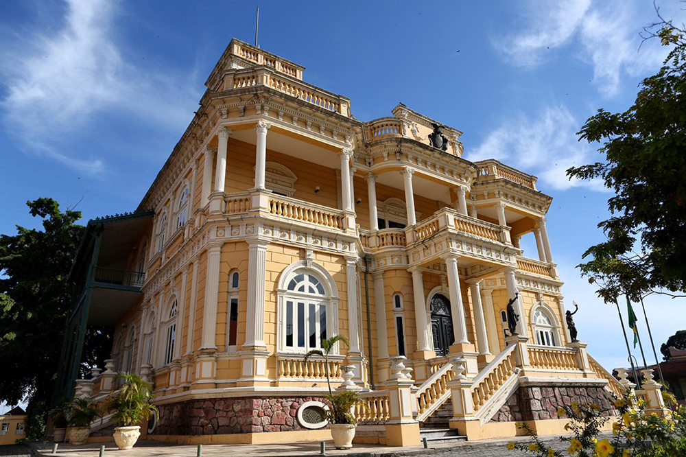 OBA faz novo concerto da série 'Música no Palácio' neste sábado (14/10) OBA faz novo concerto da série 'Música no Palácio' neste sábado (14/10)