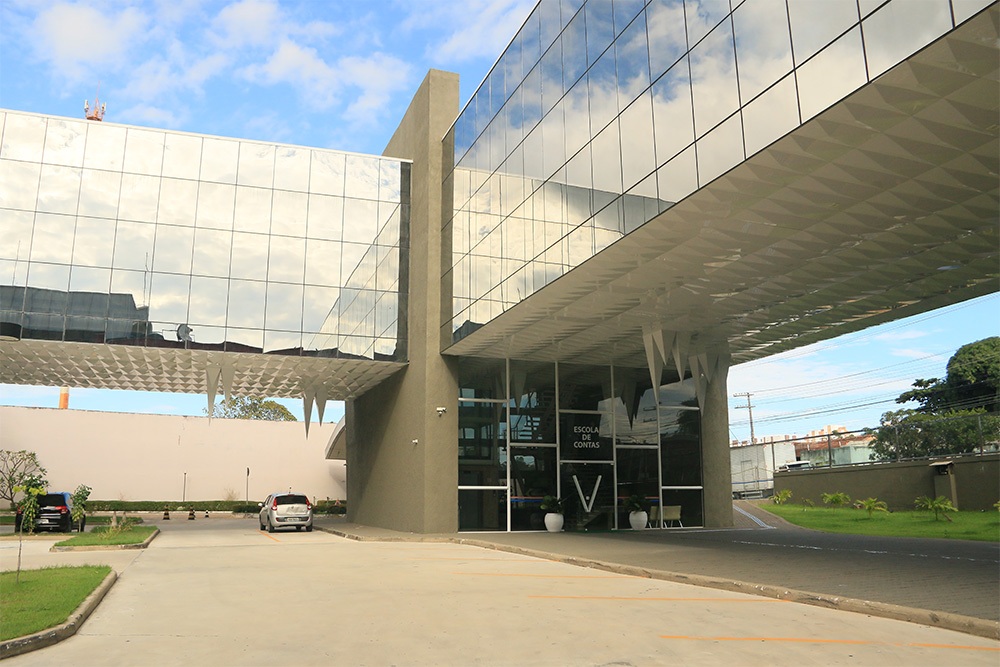 Escola de Contas do TCE divulga programação de cursos para segunda quinzena de outubro