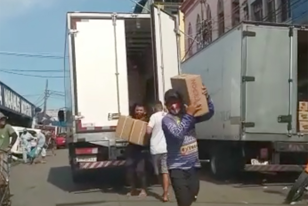 Flagra na Barão de São Domingos Flagra na Barão de São Domingos