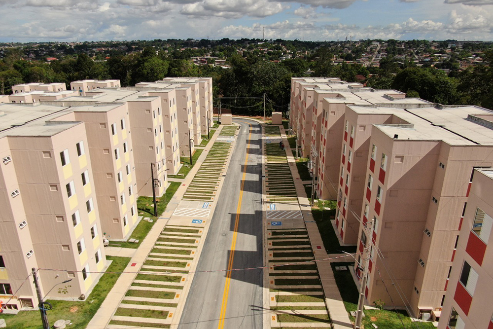 Prefeito vai a Bras&iacute;lia buscar ajuda federal para constru&ccedil;&atilde;o de habita&ccedil;&atilde;o  social - Portal do Marcos Santos