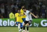 Cheio de desfalques, Brasil visita Argentina pelas Eliminatórias