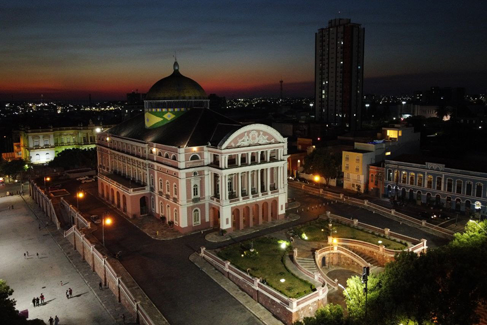 Teatro Amazonas exibe documentários da sua história em comemoração aos 125 anos Teatro Amazonas exibe documentários da sua história em comemoração aos 125 anos